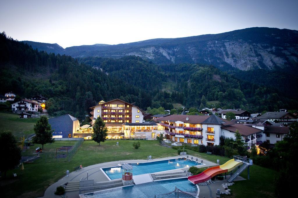 All In Resort Schwarzbrunn 스탠스 외부 사진